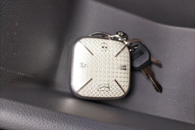 长安启源 长安Lumin 2023款 301km 蜜沁款中控内饰11