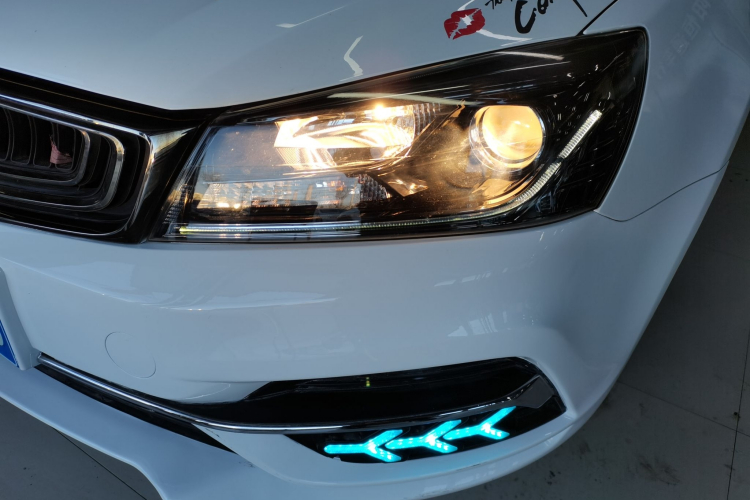 吉利汽车 帝豪 2018款 1.5L 手动向上互联版局部细节36