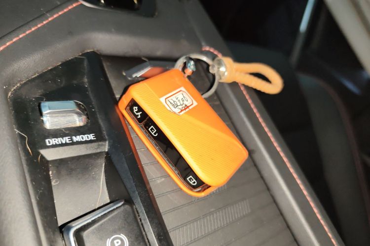 领克06 2020款 1.5T 耀Halo中控内饰11