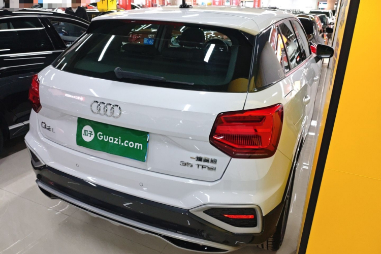 奥迪Q2L 2024款 35TFSI 时尚致雅型车身外观7