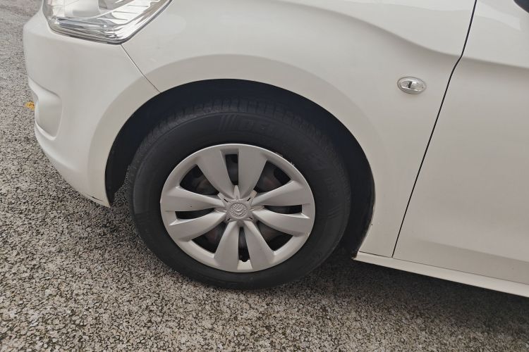 雪铁龙 爱丽舍 2016款 1.6L 手动时尚型车身外观6007