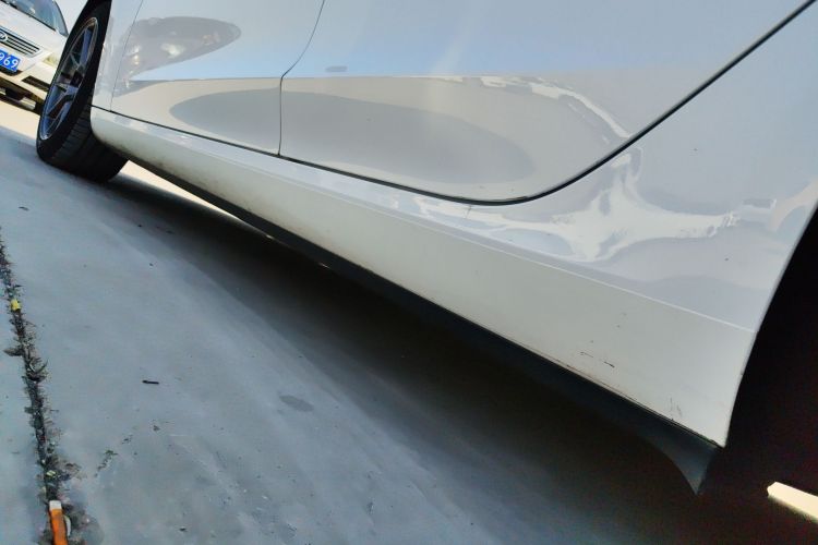 特斯拉 Model 3 2022款 后轮驱动版局部细节9002