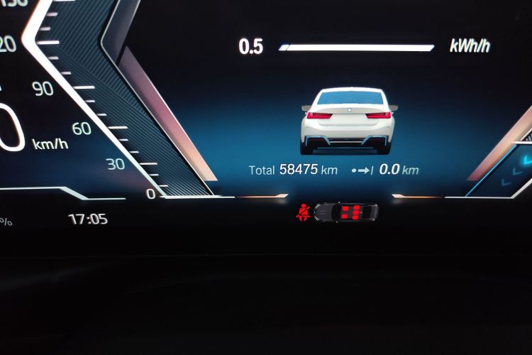 宝马i3 2022款 eDrive 35 L中控内饰15