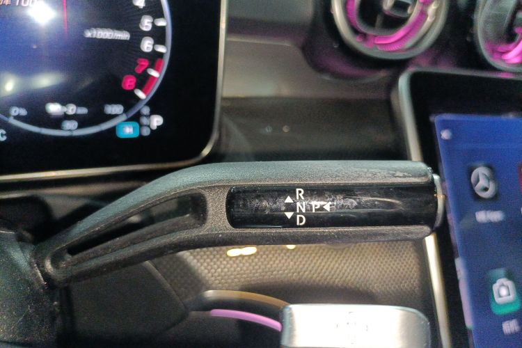 奔驰C级新能源 2023款 C 350 eL局部细节18