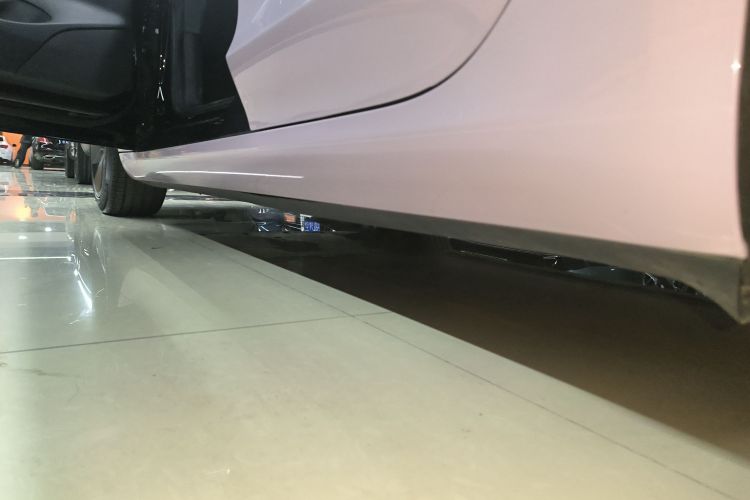 特斯拉 Model 3 2021款 改款 标准续航后驱升级版 3D1局部细节9002