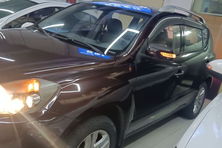 吉利汽车 吉利GX7 2015款 经典版 1.8L 手动都市型 国IV车身外观4