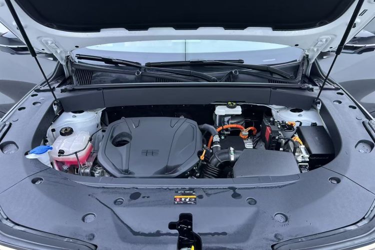 吉利银河 银河L7 2025款 EM-i 115km 探索版局部细节24