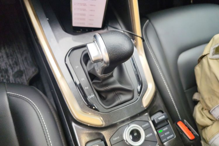 哈弗H6 2019款 蓝标 2.0GDIT 自动豪华智联版局部细节18