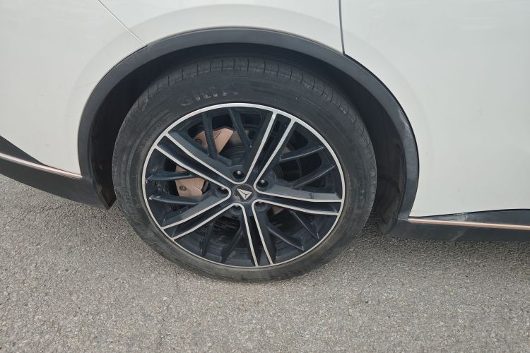 深蓝汽车 深蓝SL03 2022款 515纯电版车身外观6008