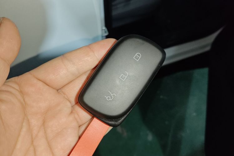 领克Z20 2025款 530km 后驱Pro中控内饰11