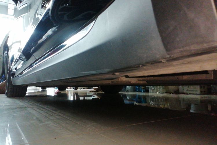 红旗E-QM5 2021款 网约充电 基础版 5座局部细节9002