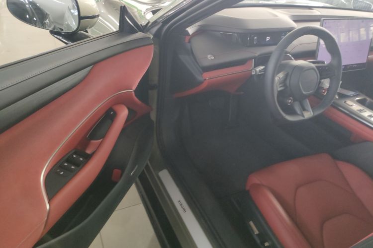 小米汽车 小米SU7 2024款 后驱超长续航高阶智驾Pro版中控内饰7003