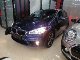 宝马2系旅行车 2016款 218i 运动设计套装
