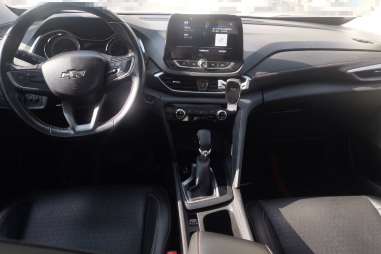 雪佛兰 沃兰多 2019款 Redline 530T 自动纵享版（5+2款） 国VI中控内饰12