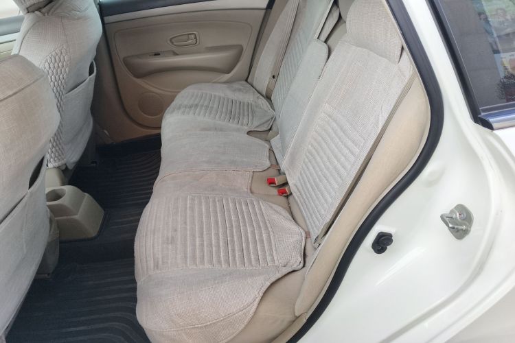 日产 轩逸 2018款 经典 1.6XE 手动舒适版中控内饰21