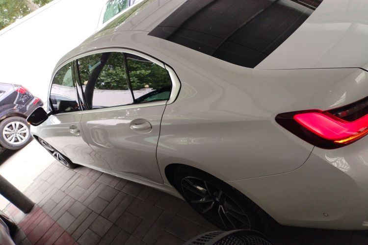 宝马3系 2022款 改款 325Li M运动套装车身外观6003