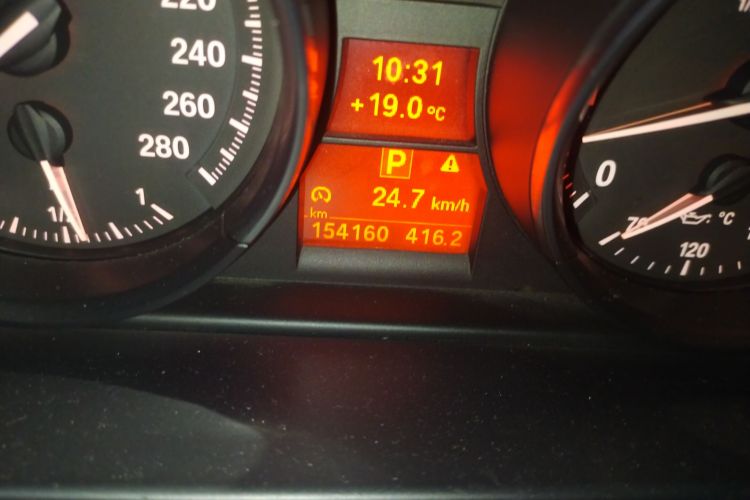 宝马Z4 2012款 sDrive20i领先型中控内饰15