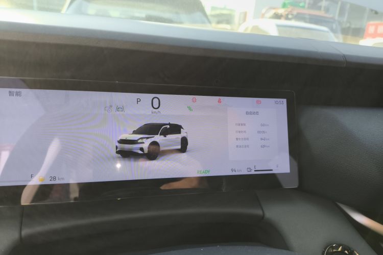 领克06 EM-P 2025款 EM-P 126长续航Halo中控内饰14