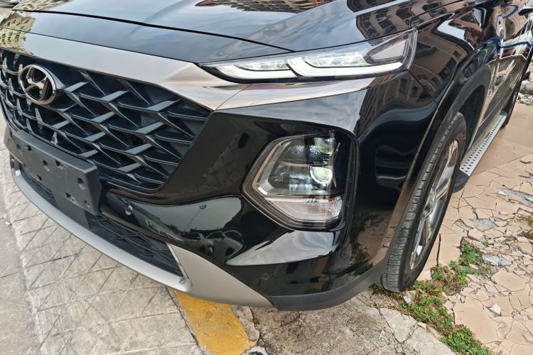 现代 胜达 2023款 旅行家 380T GDi 自动两驱GLX精英版局部细节36