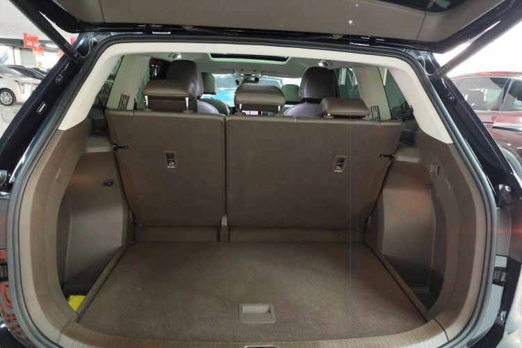 大众 威然 2024款 380TSI 尊驰版局部细节23