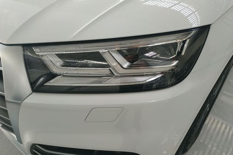 奥迪Q5L 2020款 改款 40 TFSI 荣享时尚型局部细节36