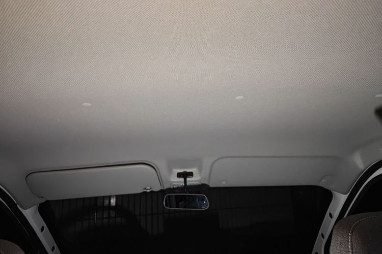 五菱汽车 五菱扬光 2024款 300KM 舒适型客车版 75kW中控内饰22