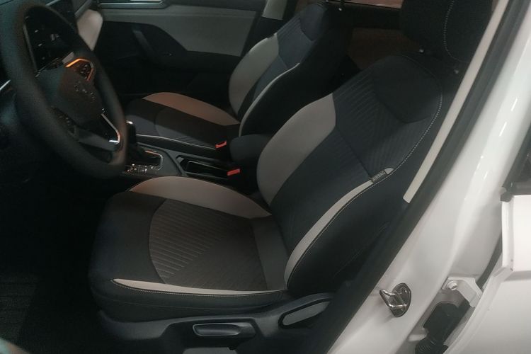 大众 途岳 2023款 300TSI 两驱新月版局部细节19