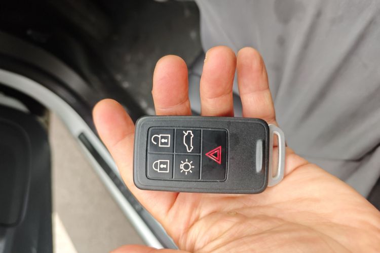 沃尔沃S60 2019款 S60L T3 智进版中控内饰7001