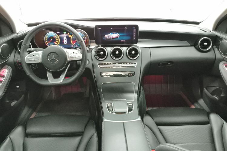 奔驰C级 2021款 C 260 L 运动版中控内饰12
