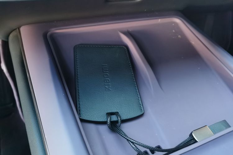 小米汽车 小米SU7 2024款 后驱长续航智驾版中控内饰7001