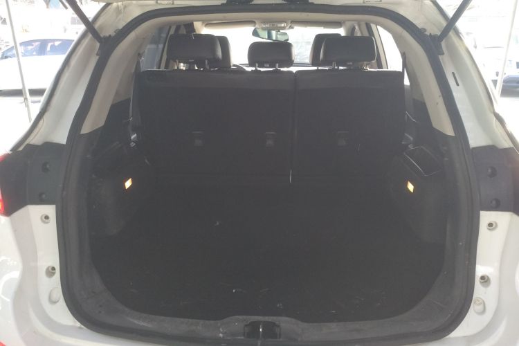 北汽幻速S6 2016款 1.5T 手动领先型机舱底盘23