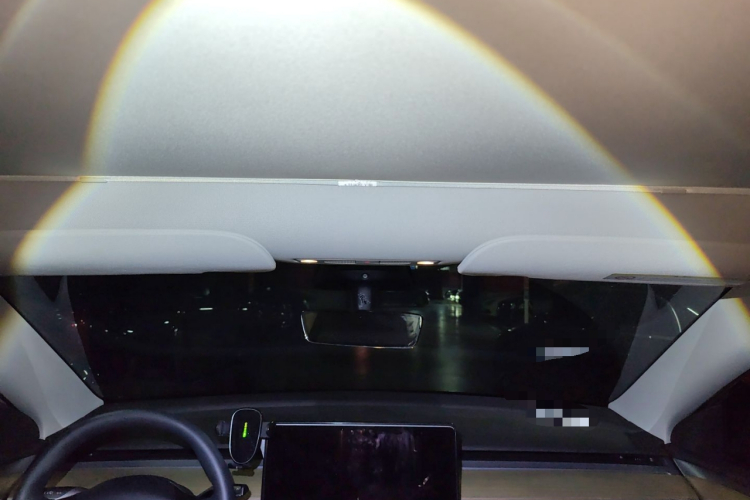 特斯拉 Model Y 2022款 改款 后轮驱动版中控内饰22