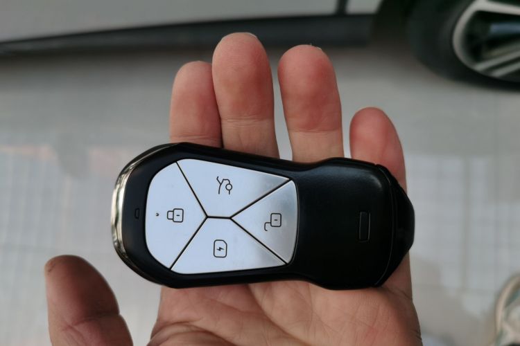 小鹏G6 2023款 580 长续航 Max中控内饰11