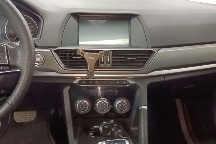 哈弗H6 2018款 运动版 1.5T 自动两驱精英型 国V中控内饰16