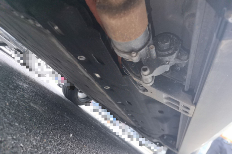 鸿蒙智行 问界M7 2024款 1.5T 后驱Plus版 5座局部细节9002