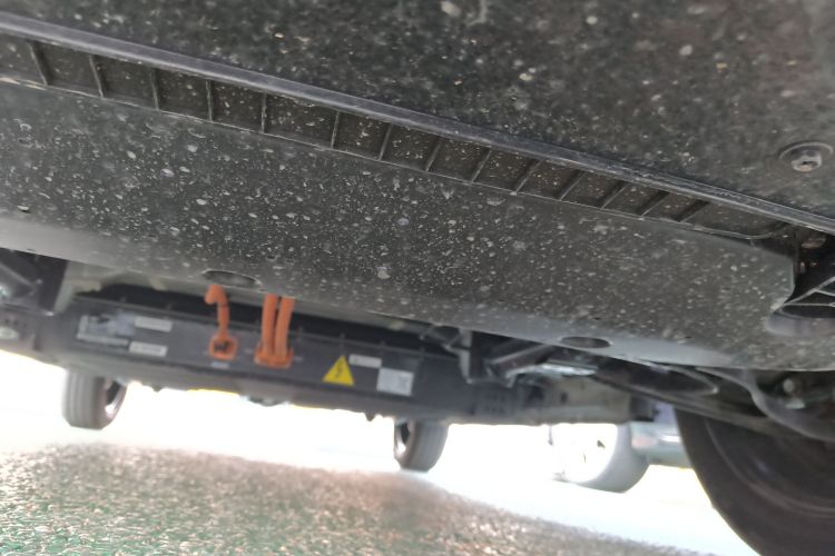 吉利银河 2025款 210km 熊猫卡丁局部细节9008