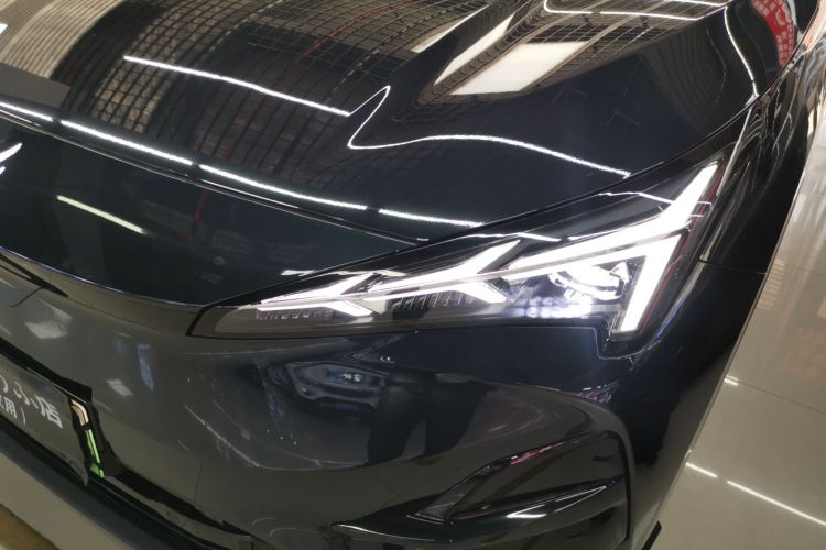 ARCFOX极狐 极狐 阿尔法T5(ARCFOX αT5) 2025款 520 PRO局部细节36