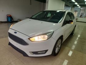 福特 福克斯 2017款 两厢 EcoBoost 125 自动超能风尚型智行版