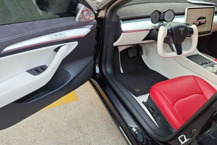特斯拉 Model 3 2022款 后轮驱动版中控内饰20