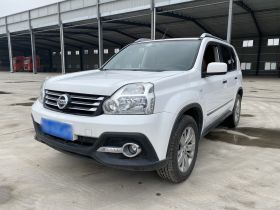 东风风度MX6 2016款 2.0L CVT两驱全能版