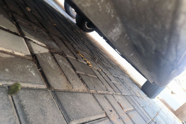 标致301 2016款 1.6L 手动舒适版局部细节9002