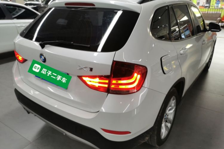 宝马X1 2015款 sDrive18i 时尚晋级版车身外观7