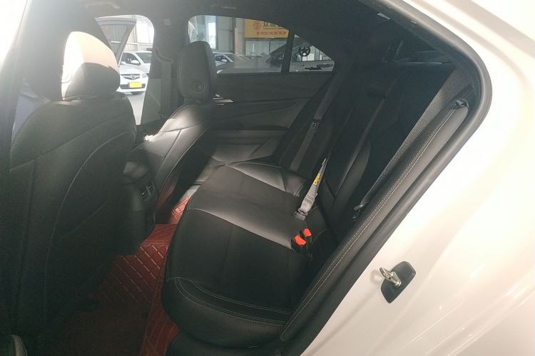 凯迪拉克CT4 2020款 28T 时尚型中控内饰21