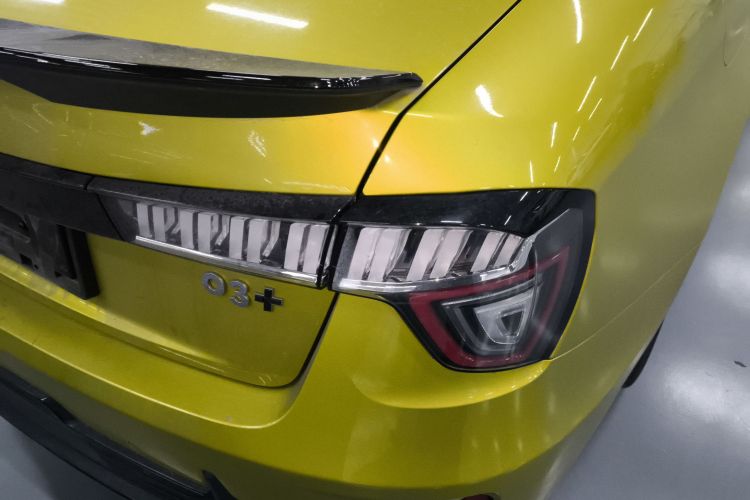 领克03 2021款 03+ 2.0TD 自动驭风版车身外观9