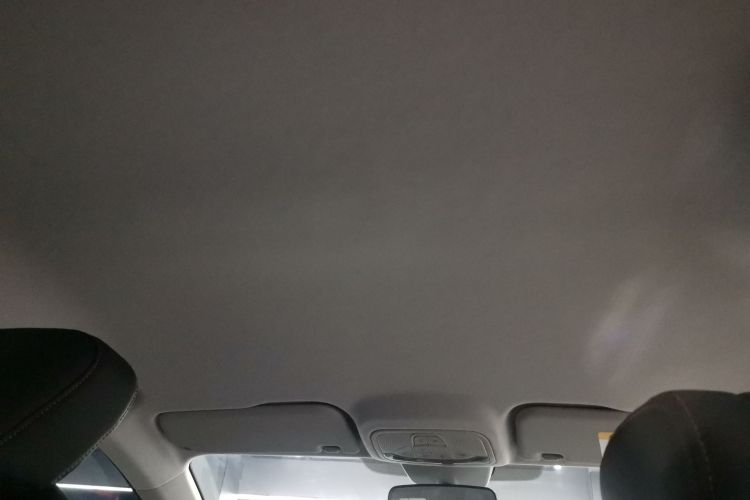 奔腾NAT 2022款 悦享出行 换电版 100kW 401km中控内饰22