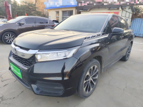 本田 冠道 2019款 240TURBO 两驱精英版