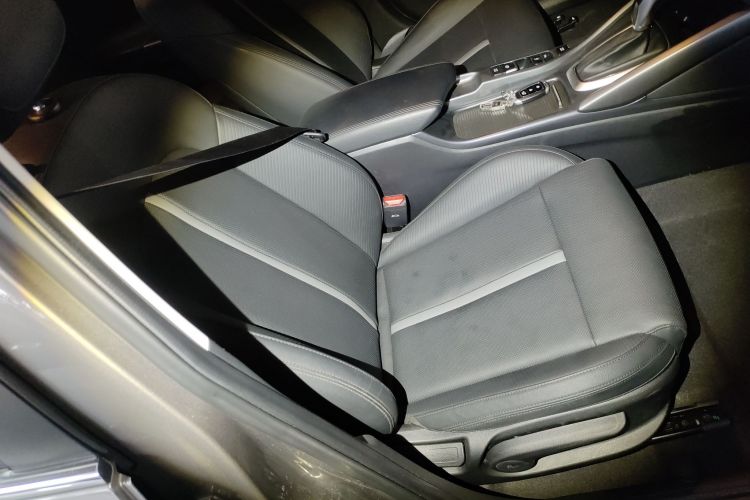 现代 菲斯塔 2021款 280TGDi DLX豪华版局部细节41