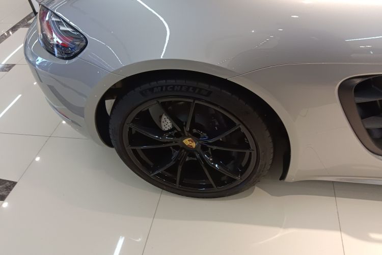 保时捷718 2022款 Boxster 2.0T车身外观6008