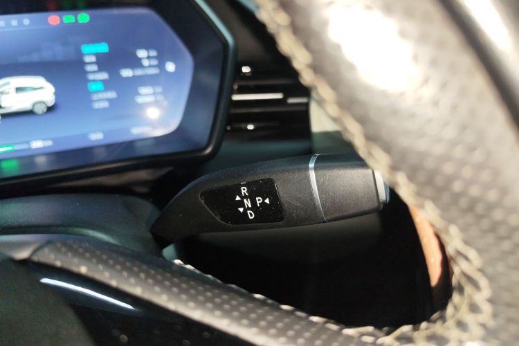 小鹏G3 2020款 460 智享版局部细节18