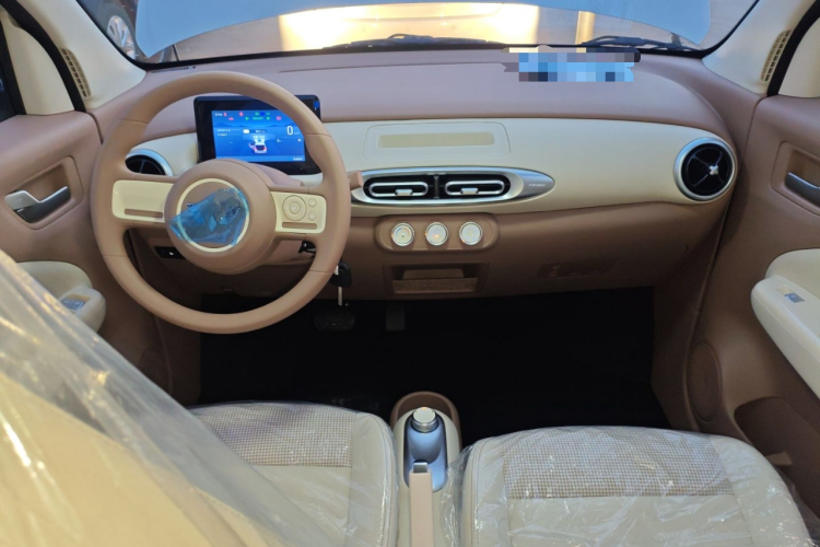 五菱汽车 宏光MINIEV 2025款 四门版 进阶款中控内饰12